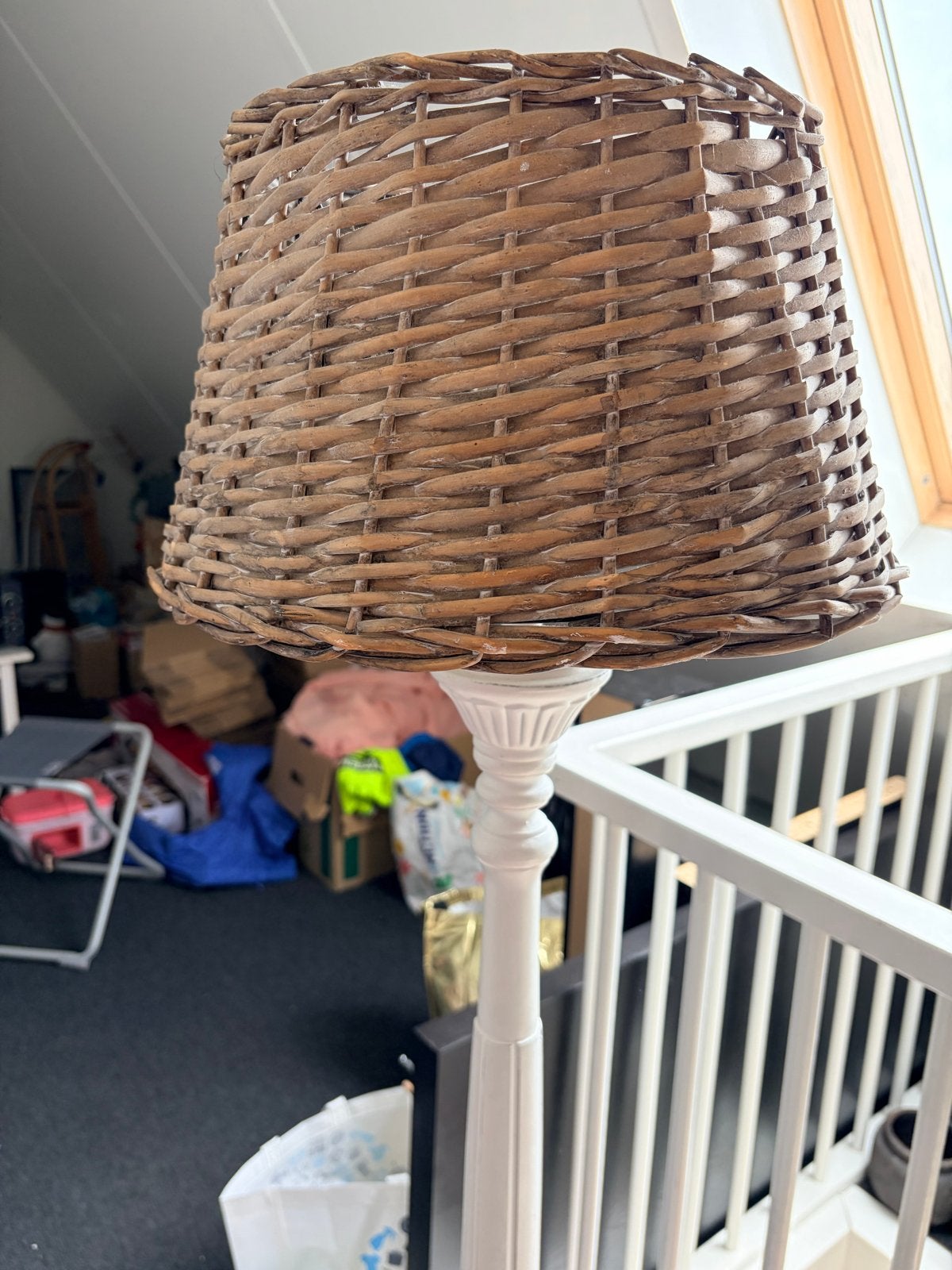 Grote staande lamp met rieten lampenkap, Ophalen, Gebruikt, Natuurlijk materiaal