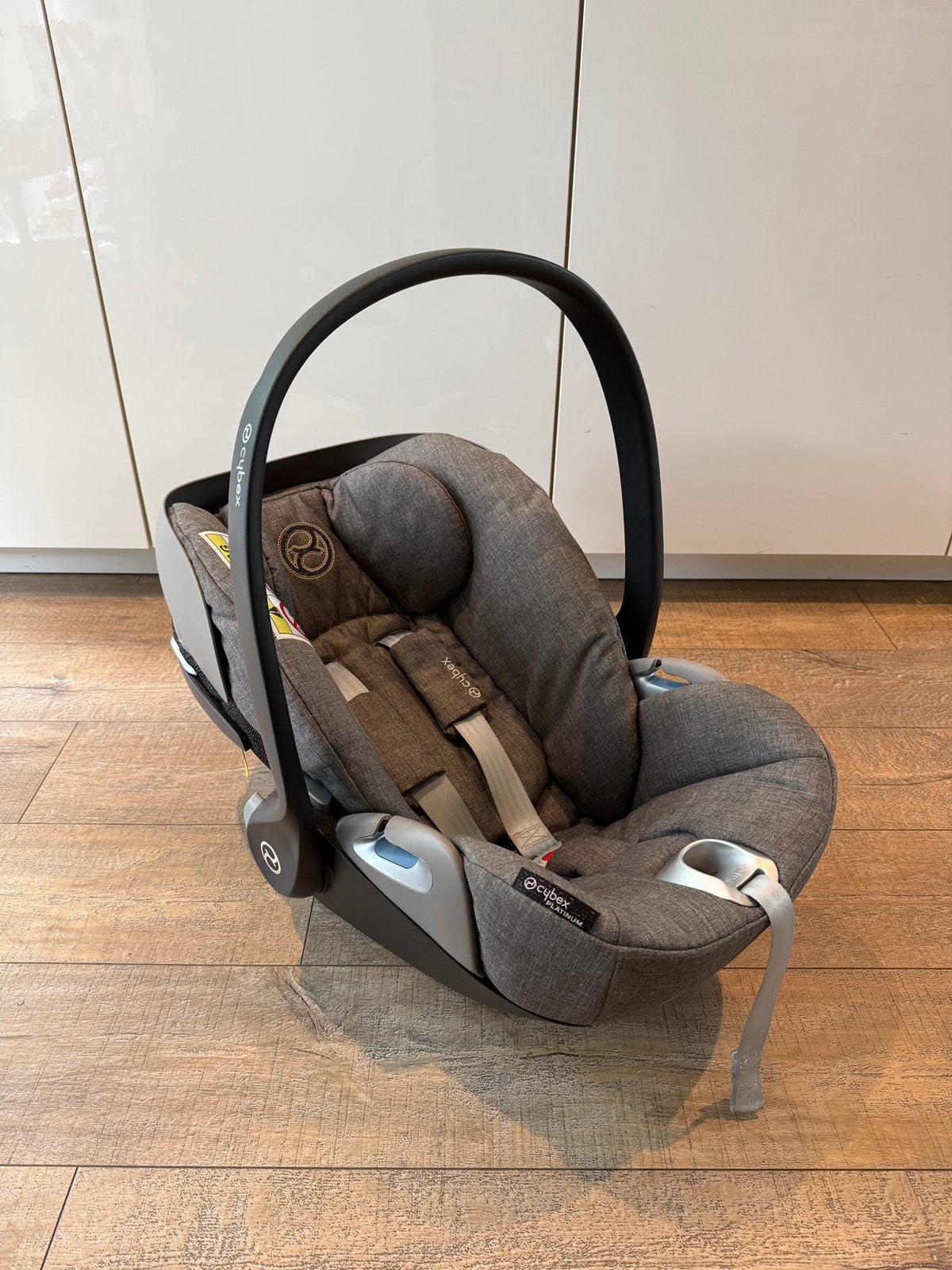Cybex Cloud Z + draaibare base, Zo goed als nieuw, Isofix, 0 t/m 13 kg, Ophalen