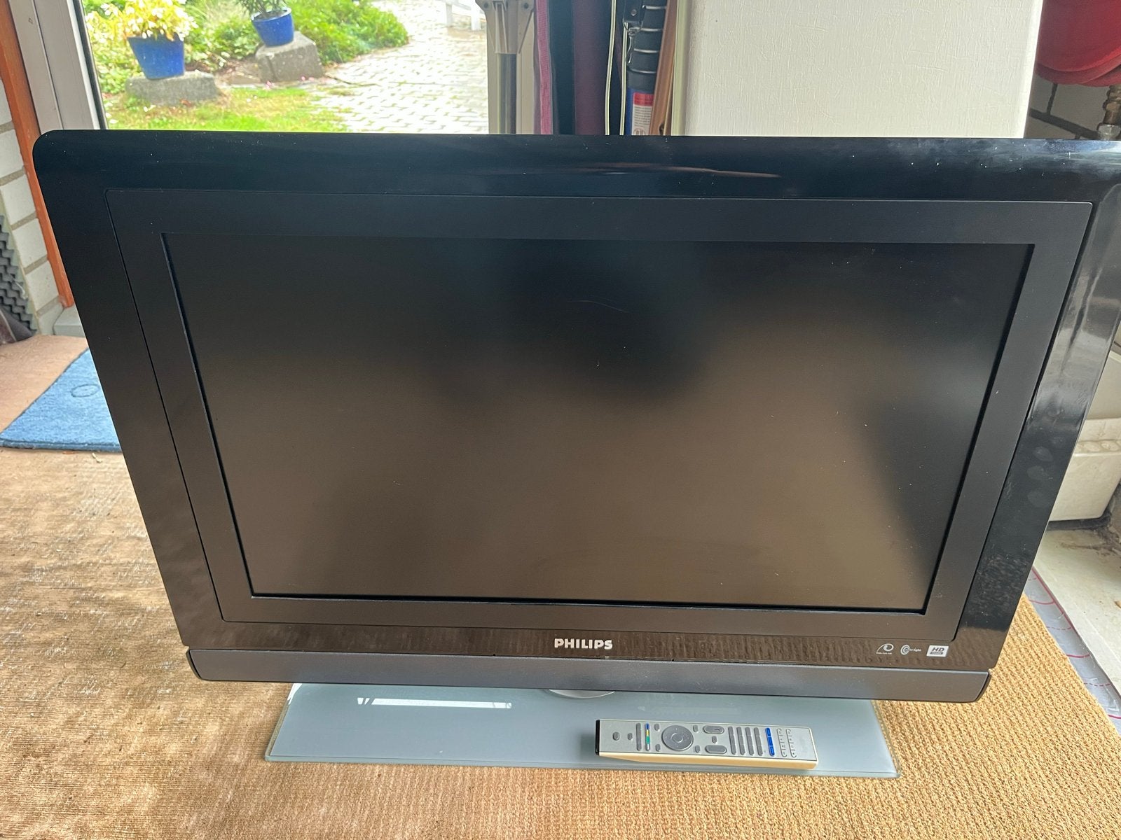 Philips LCD TV HD Ready met afstandsbediening, Ophalen, Philips, Gebruikt, 50 Hz