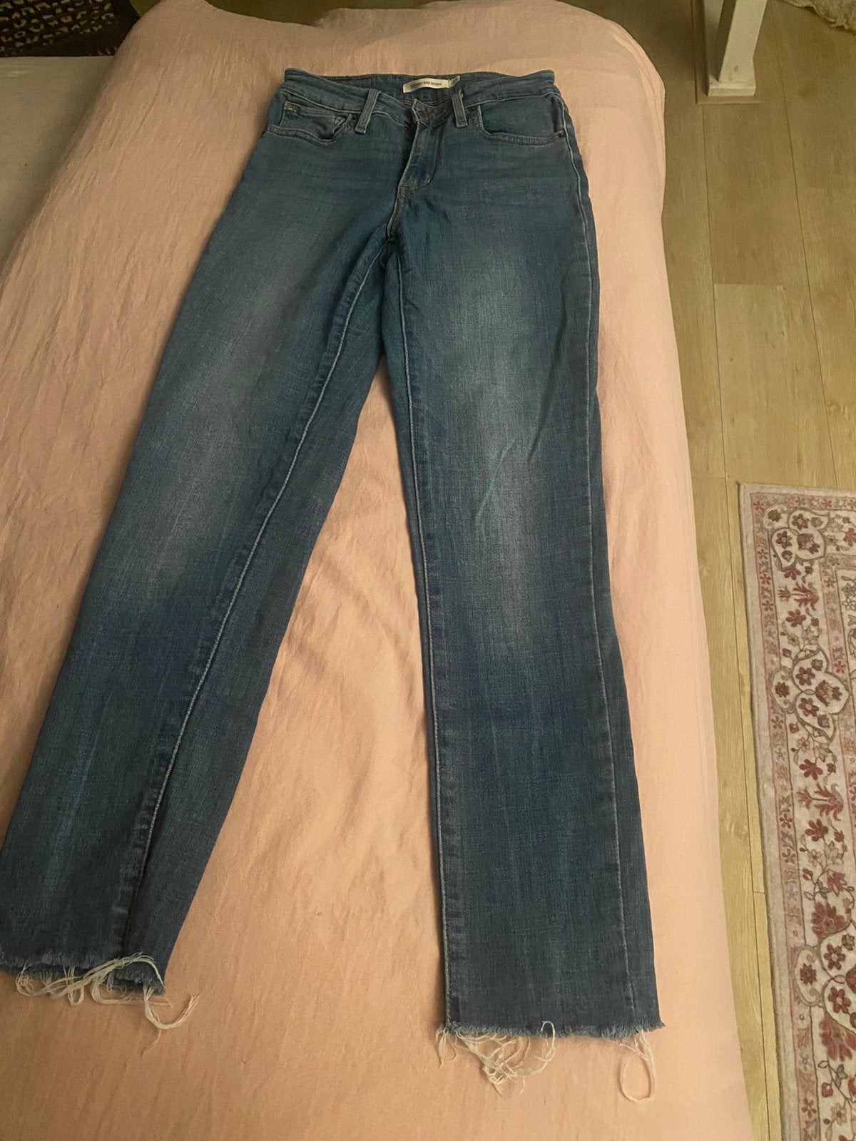 Zgn levi s ( bieden per stuk ) ophalen in Culemborg, Ophalen, Zo goed als nieuw, Blauw, W27 (confectie 34) of kleiner