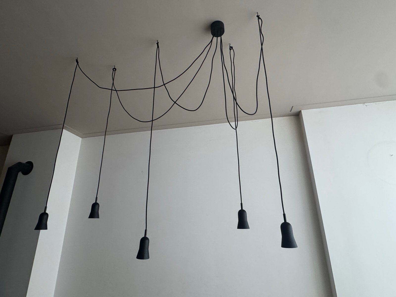 Zwarte Spider Hanglamp met 5 Lichtpunten - Modern Design, Huis en Inrichting, Ophalen, Zo goed als nieuw, Metaal, E27 (groot)
