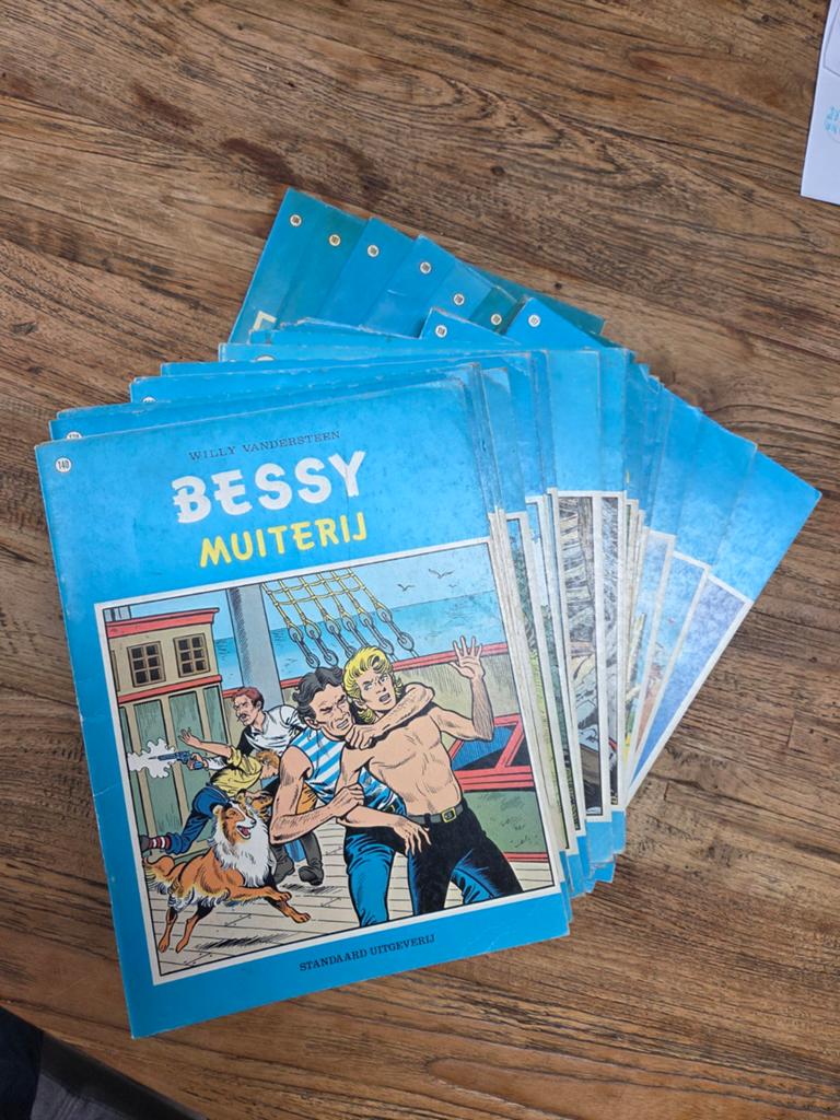 Bessy 106 tm 140, Boeken, Stripboeken, Meerdere stripboeken, Ophalen of Verzenden, Gelezen