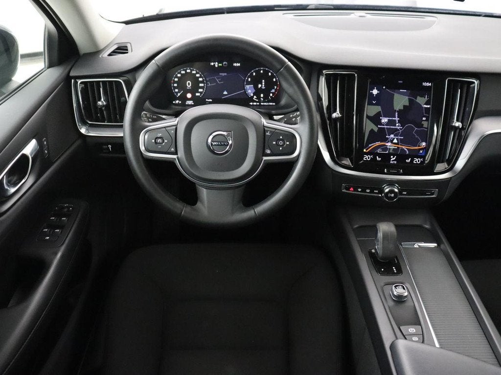 Volvo V60 2.0 B3 Momentum | Trekhaak | Stoelverwarming | Ada, Stof, Euro 6, 4 cilinders, 1969 cc