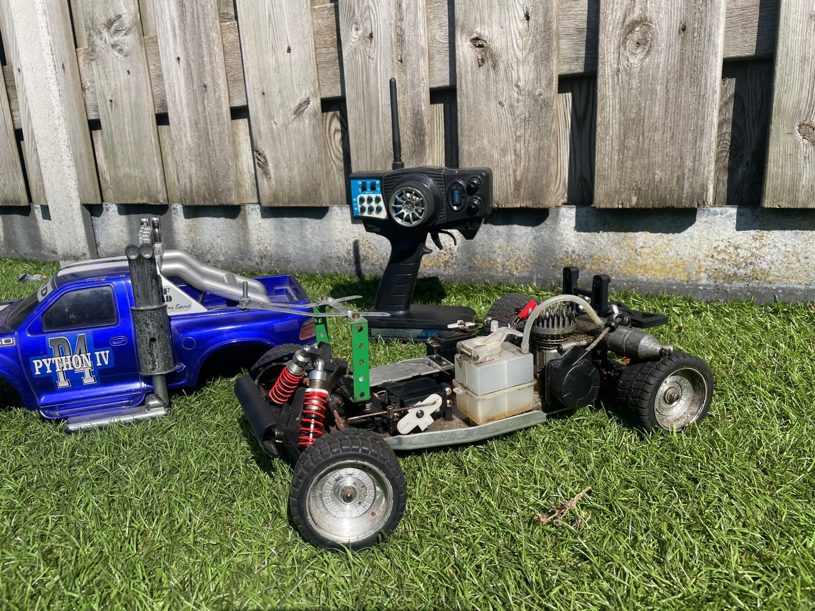 Rc auto op benzine, Hobby en Vrije tijd, Modelbouw | Radiografisch | Auto's, Ophalen, Benzine, Gebruikt, Auto offroad