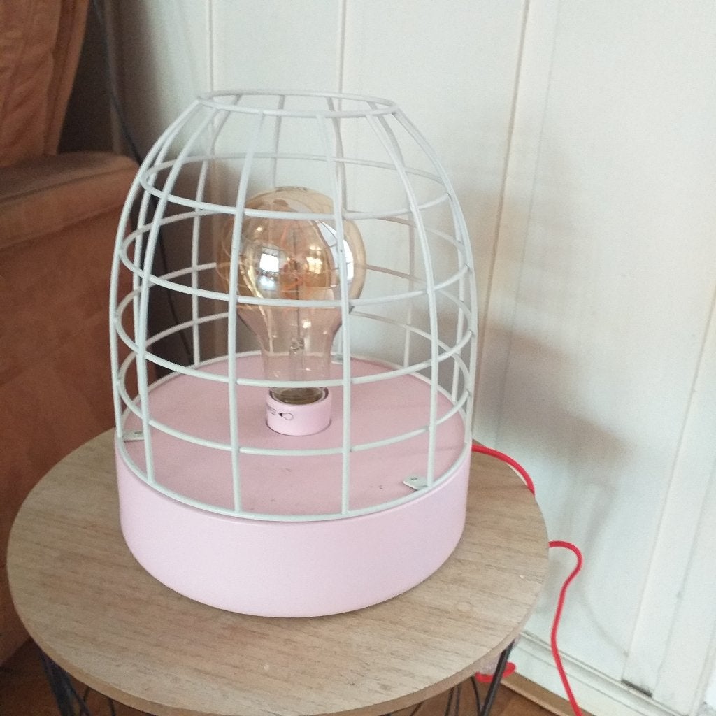 Lamp,  roze/ wit izgst, Ophalen, Gebruikt, 30 cm, Met schakelaar