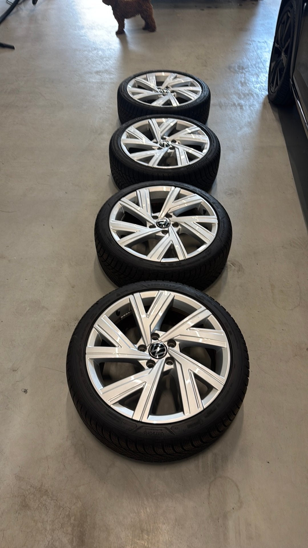 Orginele Volkswagen Bergamo Velgen Winter 225 40 18 Top staa, Auto-onderdelen, Banden en Velgen, 18 inch, Banden en Velgen, 225 mm