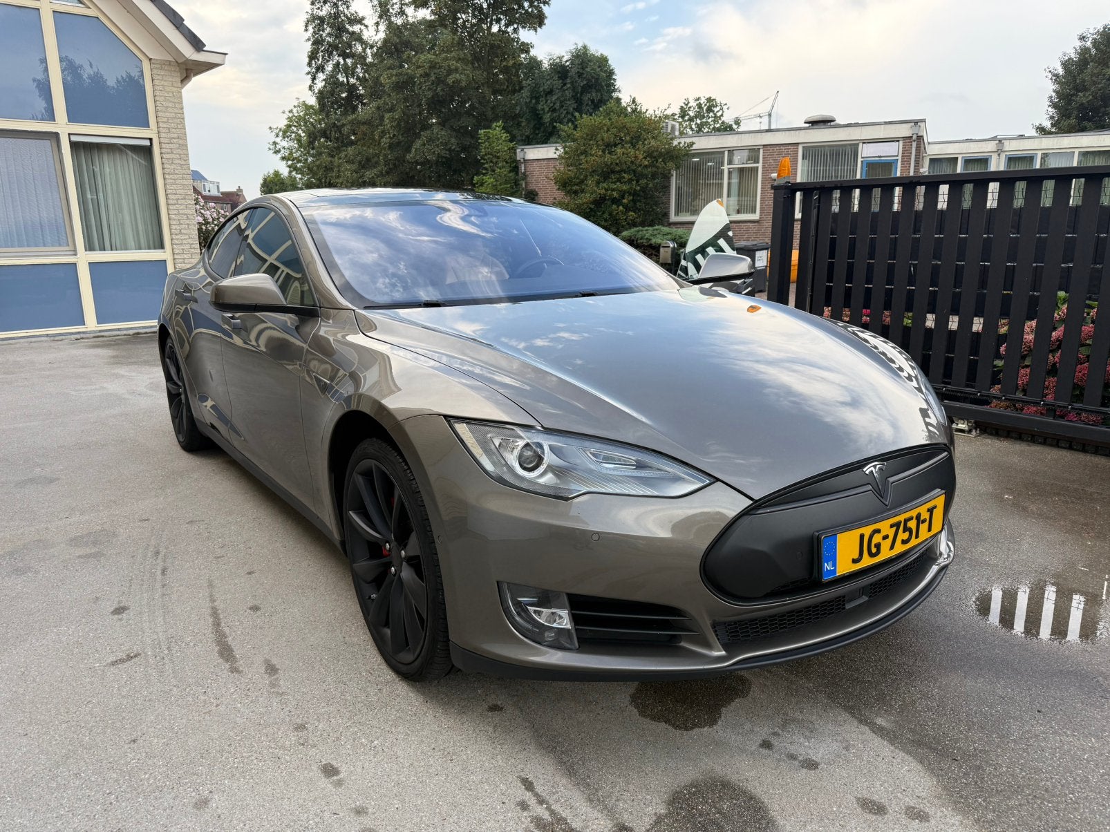 Tesla Model S 85D | SC01 Free Supercharging | Titanium | 21”, Auto's, Tesla, Beige, 38 min, Model S, 2084 kg