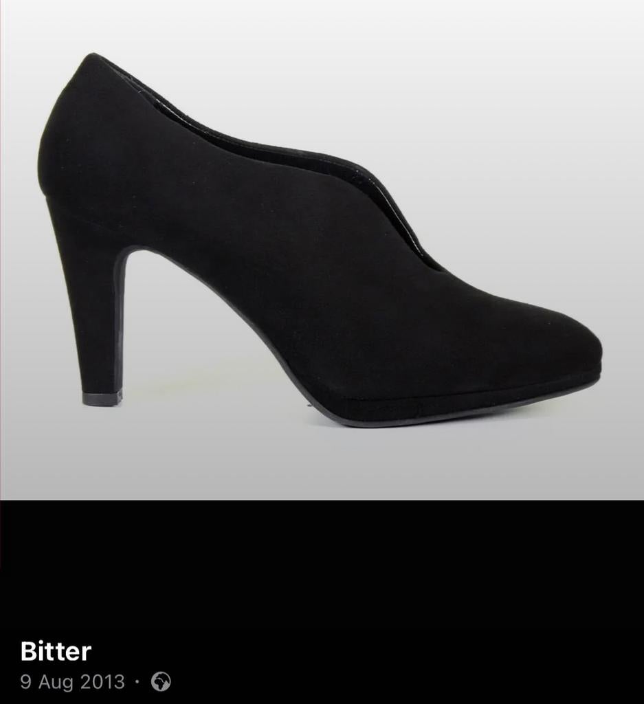 Zwarte suède pumps met hak - Bitter - maat 37, Pumps, Zwart, Ophalen of Verzenden, Zo goed als nieuw