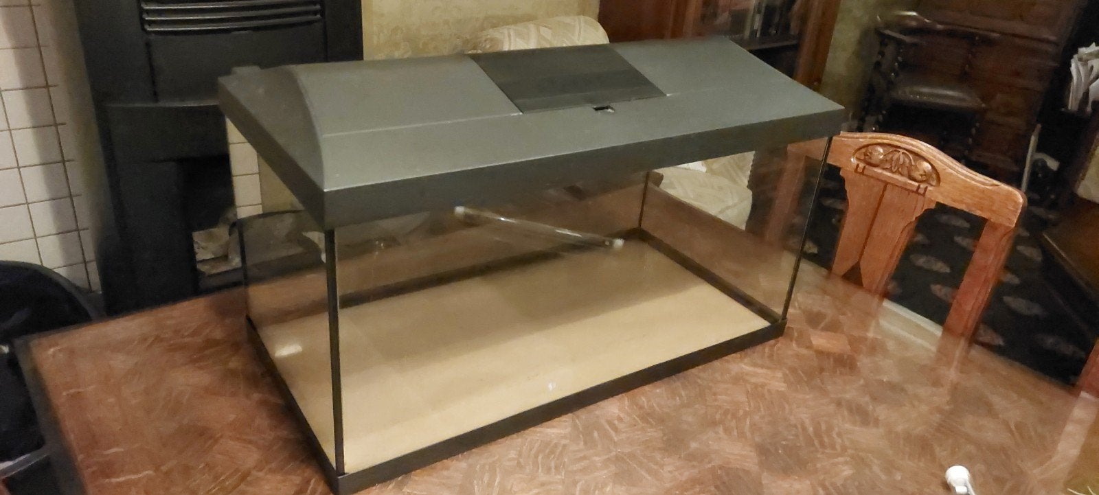 Aquarium Aqual 60 compleet met pomp en ledverlichting, Ophalen, Gebruikt, Leeg aquarium, Pomp