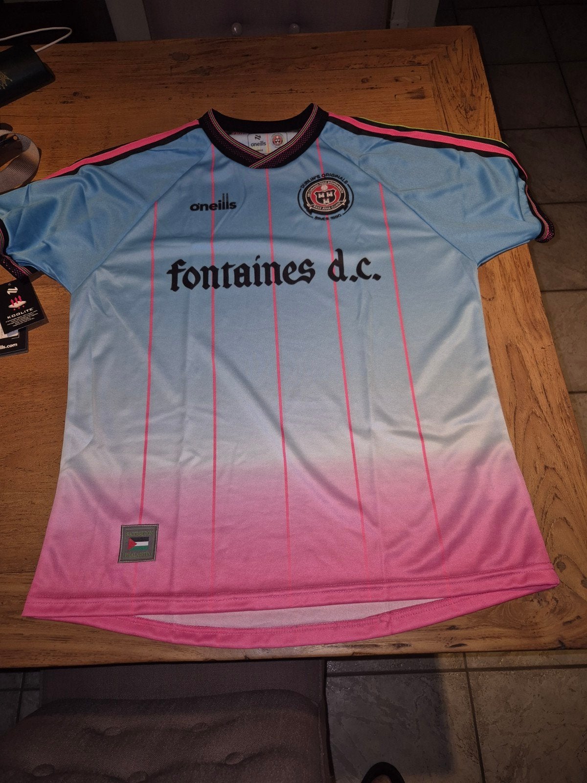FC Bohemian Voetbalshirt - Nieuw met labels, Ophalen of Verzenden, Nieuw, Shirt