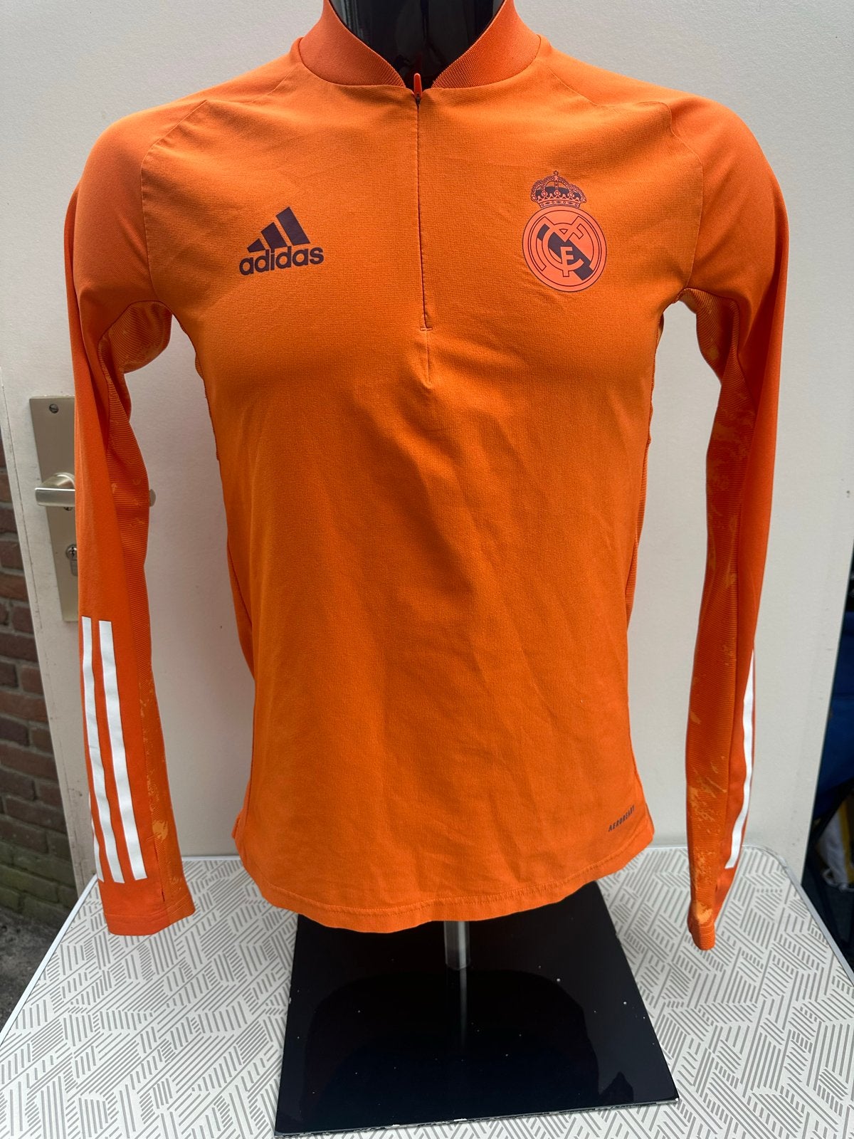 Adidas Real Madrid Training Top Oranje XS, Oranje, Ophalen of Verzenden, Zo goed als nieuw, Hardlopen of Fietsen