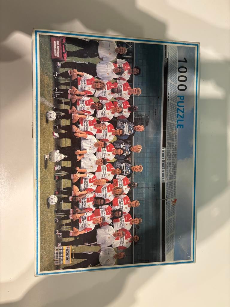 Feyenoord puzzel 1000 stukjes, Ophalen of Verzenden, Meer dan 50 stukjes, Gebruikt, 6 jaar of ouder