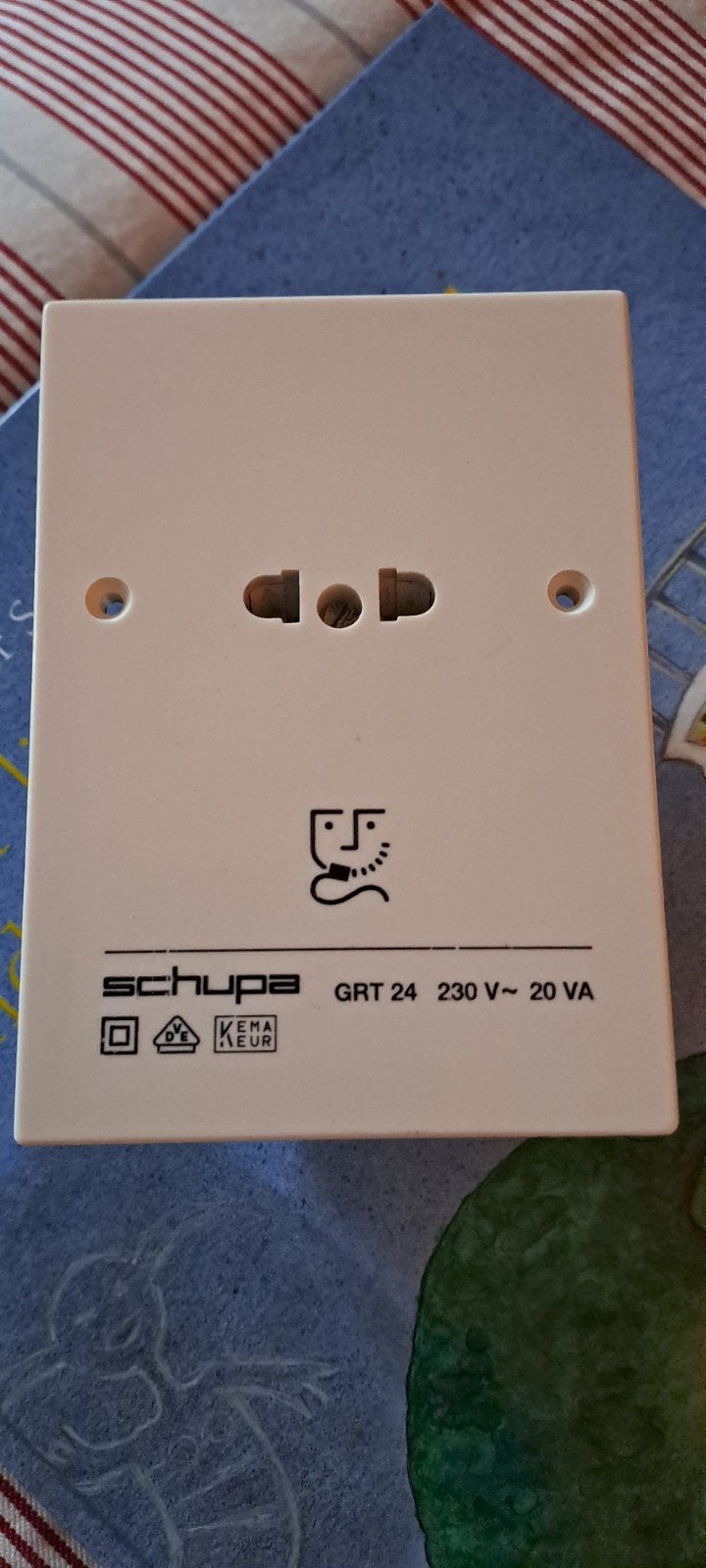 scheerstopcontact, Schupa GRT 24 scheerstopcontact 230 V / 2, Doe-het-zelf en Verbouw, Elektra en Kabels, Ophalen of Verzenden