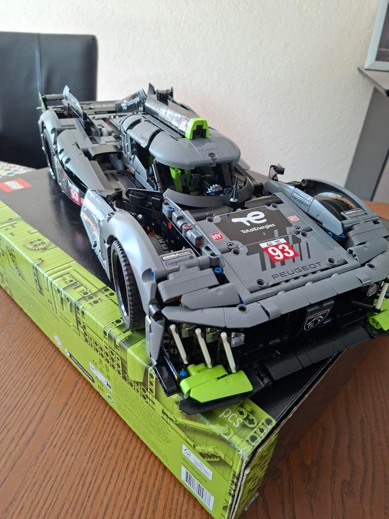 LEGO PEUGEOT HYPERCAR 9X8  LEGO 42156, Compleet, Lego, Ophalen of Verzenden, Zo goed als nieuw