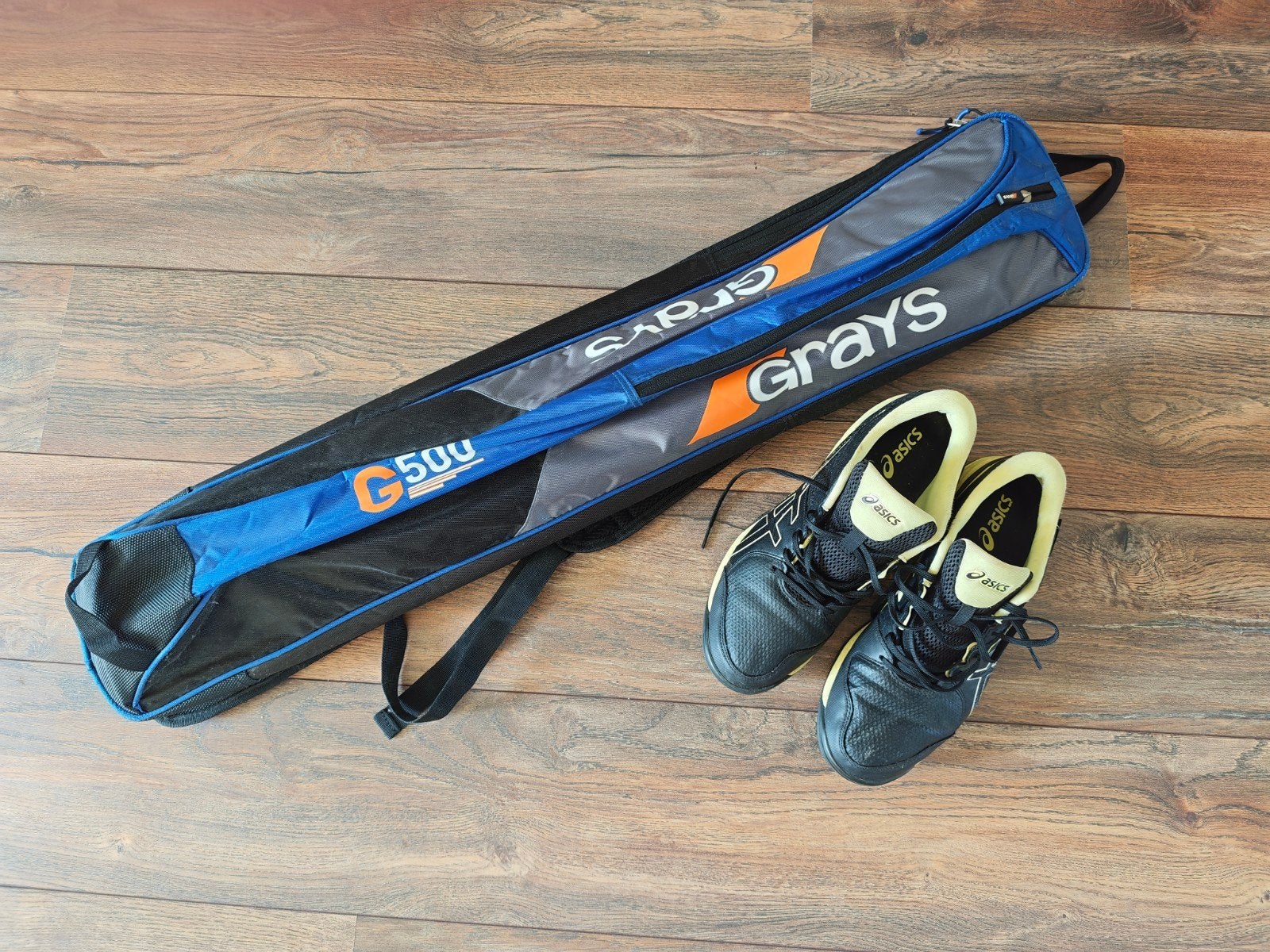 Hockey combinatie, Ophalen, Zo goed als nieuw, Schoenen