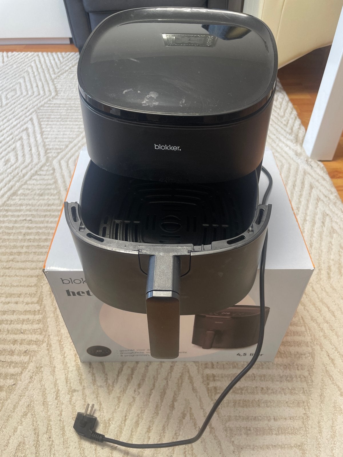 Blokker Heteluchtfriteuse L - 4.5 liter air fryer, Witgoed en Apparatuur, Ophalen of Verzenden, Zo goed als nieuw, Airfryer, 1500 gram of meer