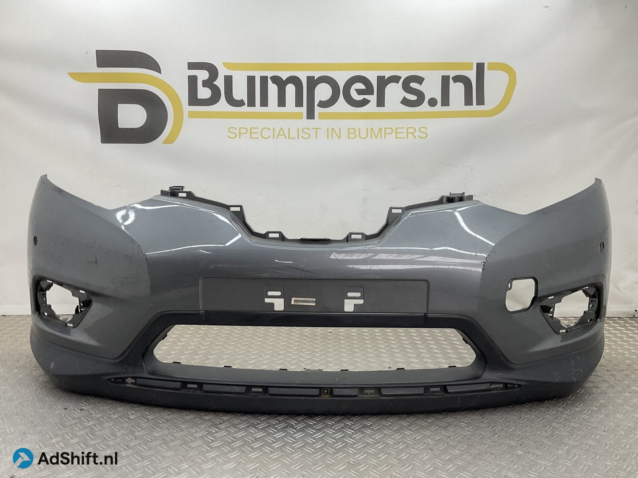 Bumper Nissan XTrail X-Trail T32 6xpdc 2013-2017 620224CE0H, Auto-onderdelen, Bumper