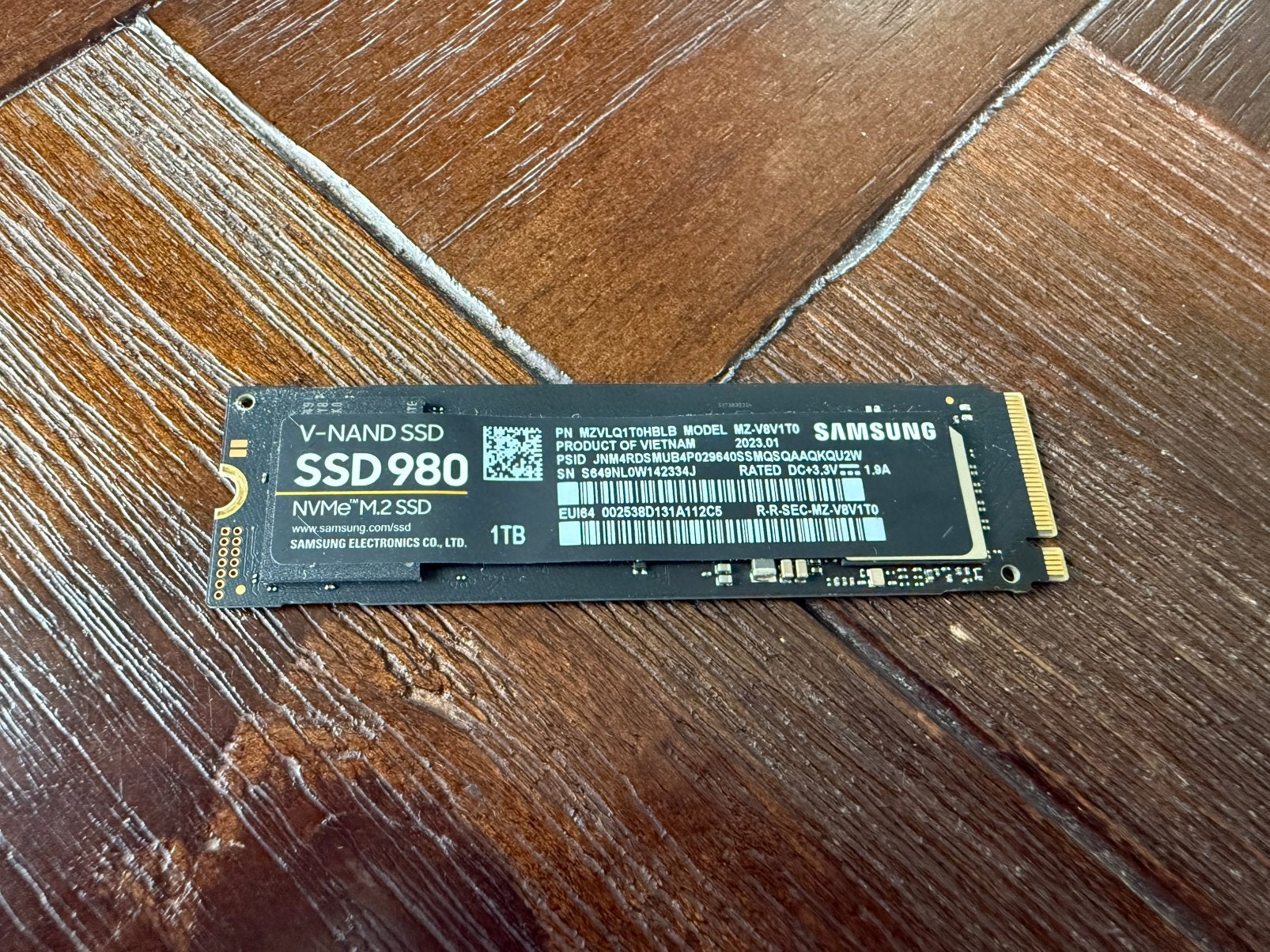Samsung 980 1TB NVMe SSD, Computers en Software, Harde schijven, Intern, SSD, Ophalen of Verzenden, Zo goed als nieuw