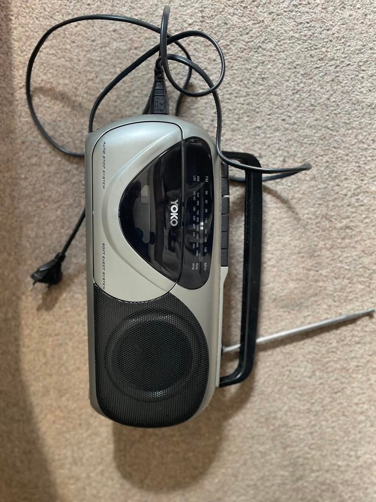 Yoko draagbare radio cassetterecorder, Ophalen, Gebruikt