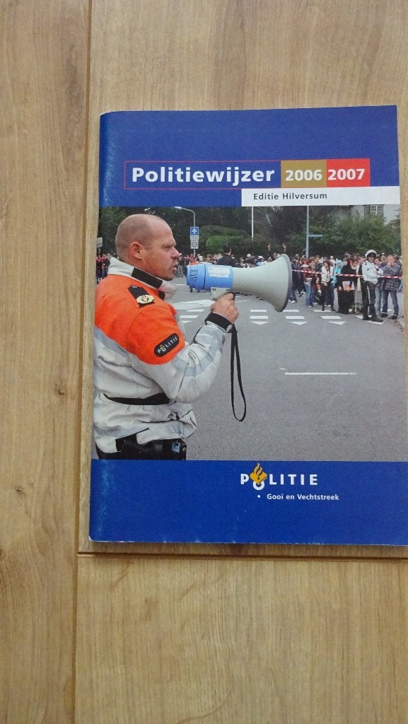 Politiewijzer 2006-2007 Editie Hilversum, Boeken, Geschiedenis | Stad en Regio, Nieuw, Ophalen of Verzenden