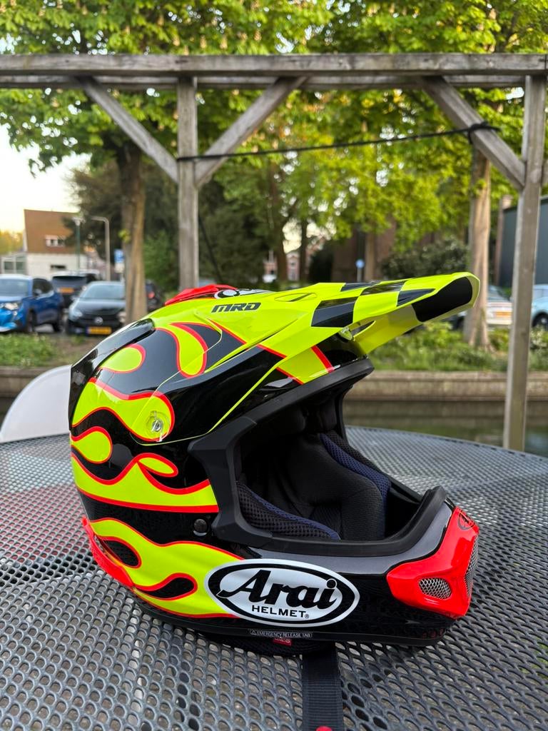 ARAI MX-V Evo - M - Nieuw! (Nouja, 1 OTR-rit gereden) Flame, Motoren, Kleding | Motorhelmen, Nieuw met kaartje, M, Arai, Offroadhelm