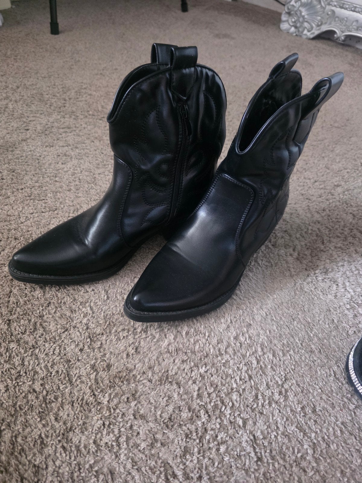 Zwarte cowboylaarzen met lage hak, Ophalen of Verzenden, Gedragen, Zwart, Lage of Enkellaarzen