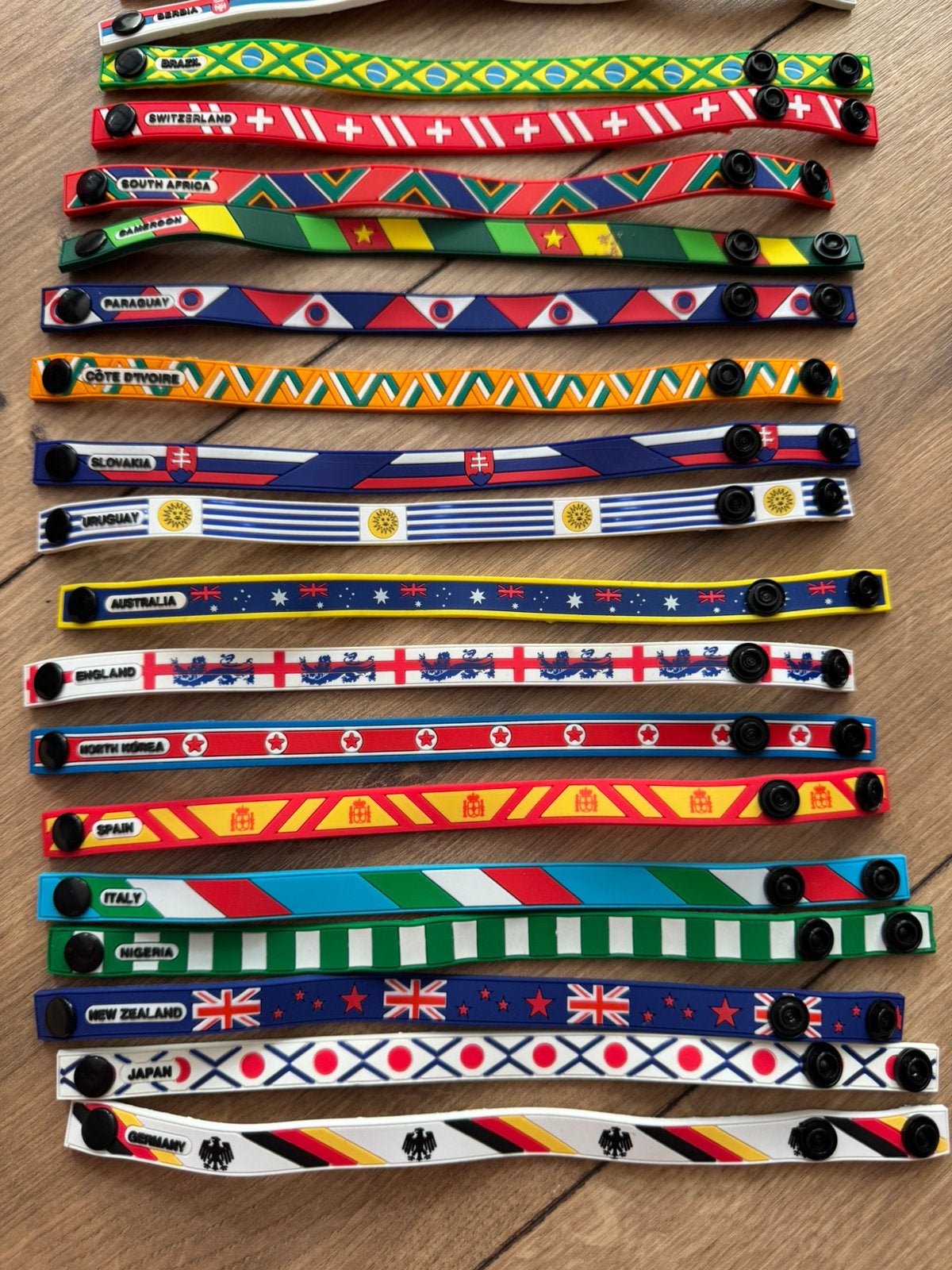 Complete set PLUS Juichbandjes WK 2010 | 32 landen, Verzamelen, Plus, Ophalen of Verzenden