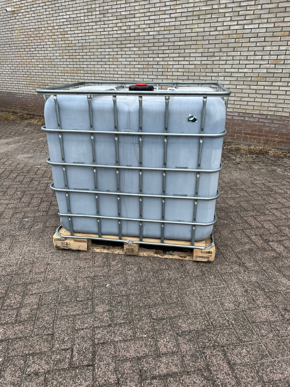 IBC containers haardhout kratten dakpannen kisten box OP=OP, 150 liter of meer, Ophalen, Gebruikt, Met kraantje