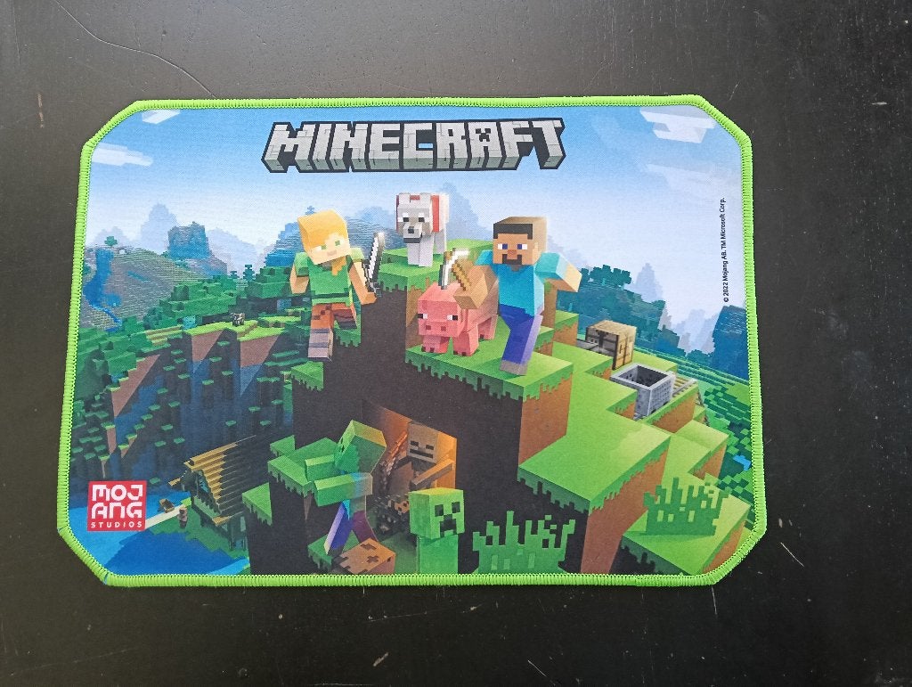 Minecraft muismat 30 * 25, Computers en Software, Ophalen of Verzenden, Zo goed als nieuw