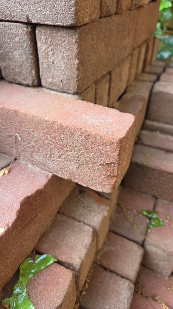 Nieuwe rode gebakken waaltjes voor tuin of oprit, Tuin en Terras, Tegels en Klinkers, Ophalen of Verzenden, Nieuw, Beton, Klinkers
