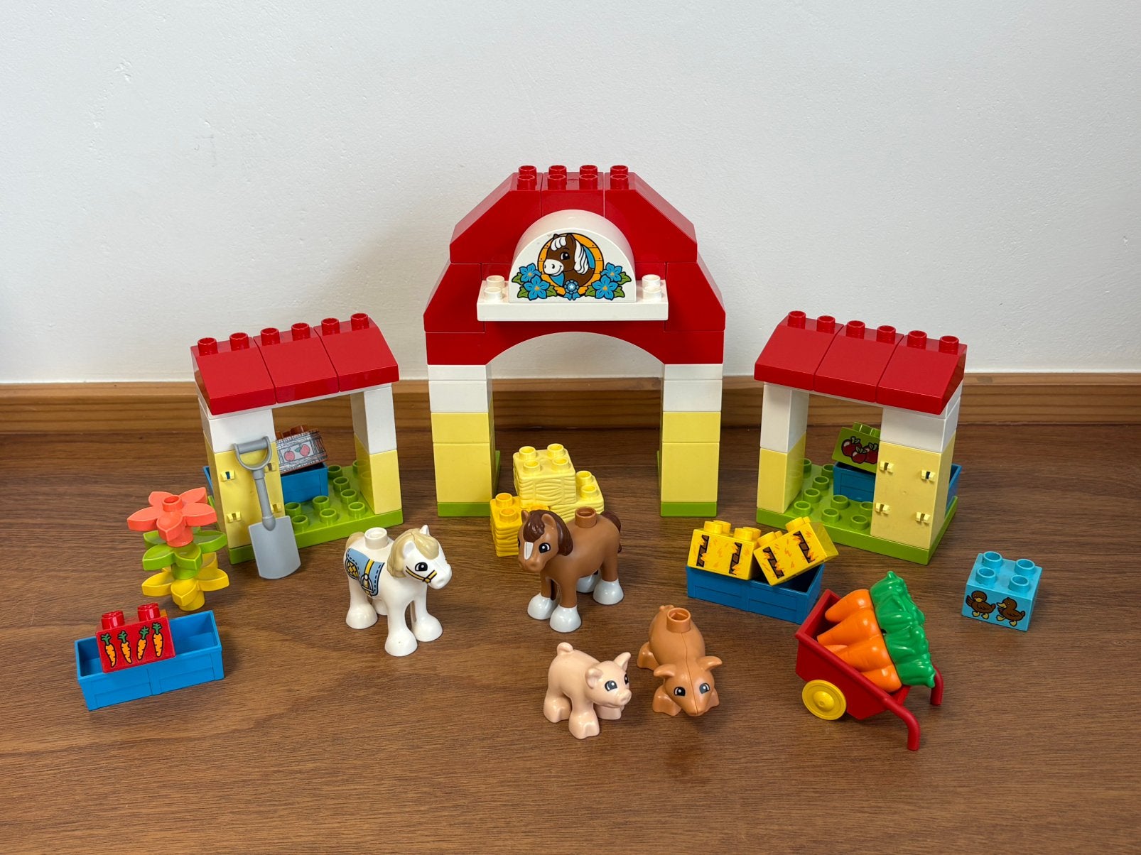Duplo ponystal met varkens, Ophalen of Verzenden, Zo goed als nieuw, Complete set, Duplo