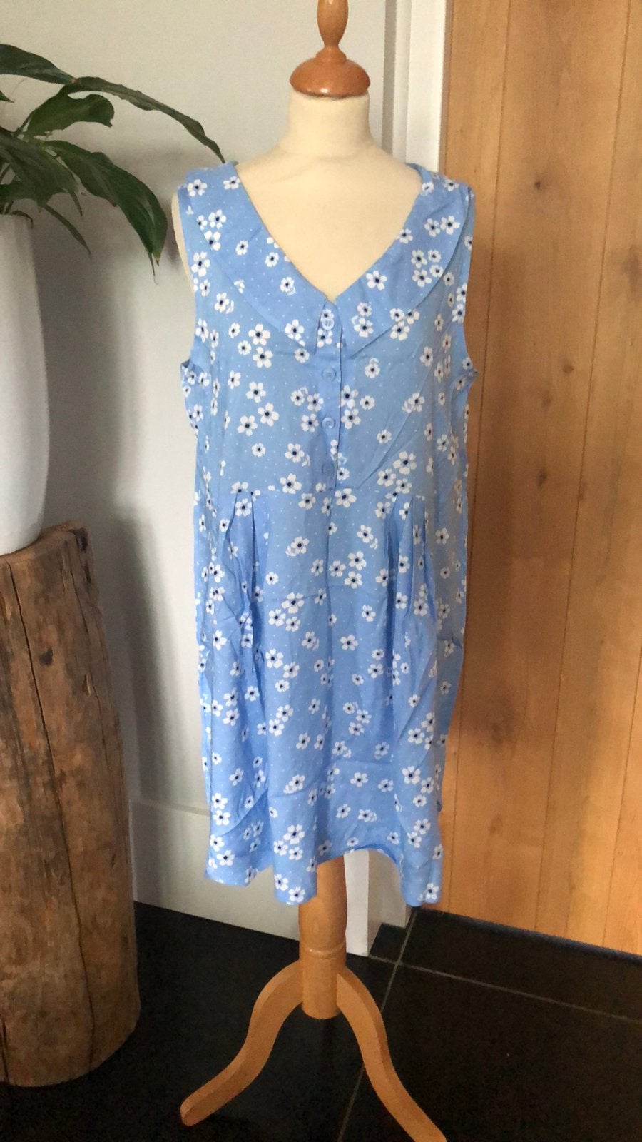 Monki Peter Pan collar dress size s new, Kleding | Dames, Jurken, Blauw, Nieuw, Ophalen of Verzenden, Maat 36 (S)