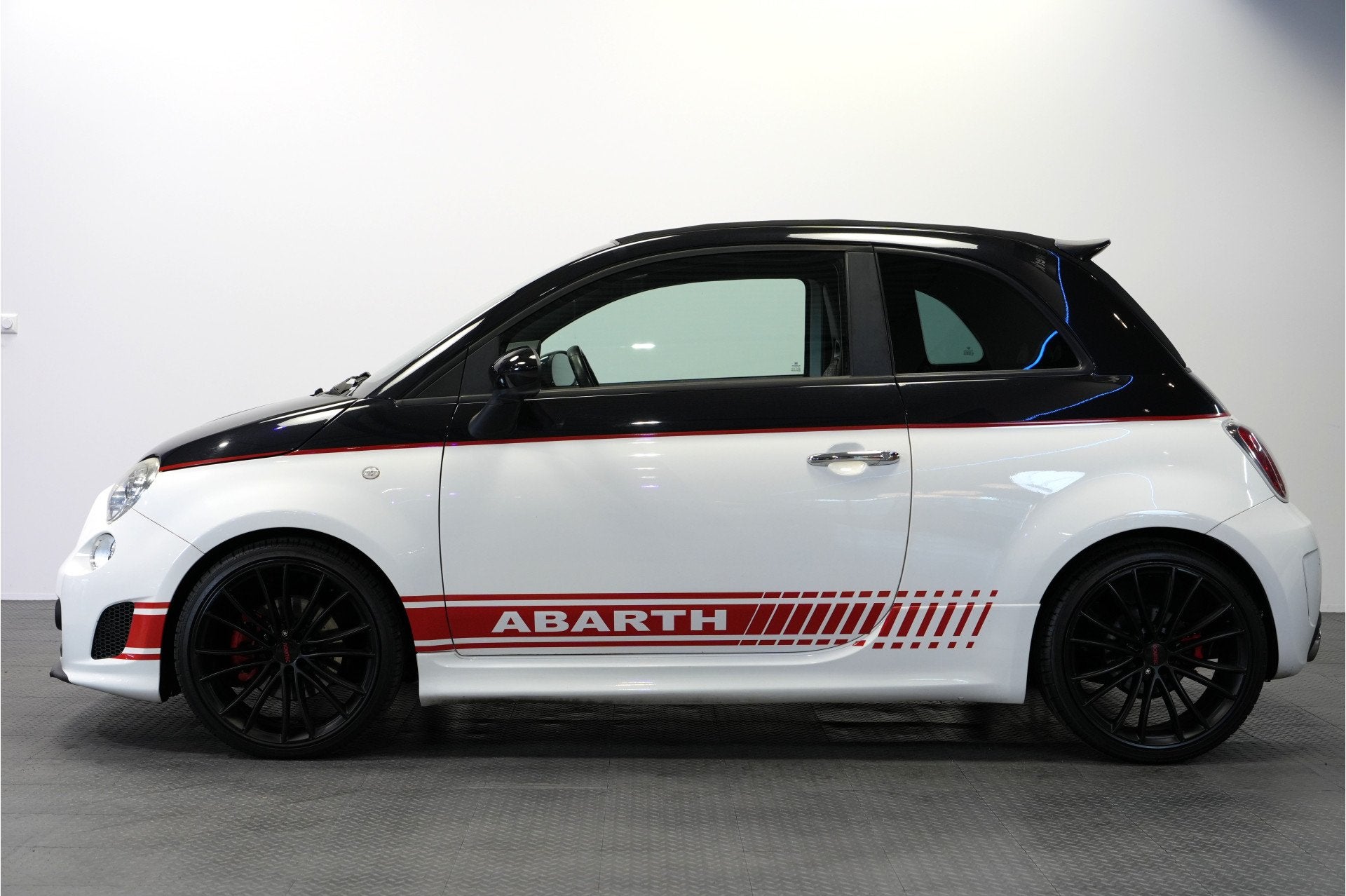 Fiat 500C 1.4 T-Jet Abarth 147kW/200pk Dualogic Competizione, Auto's, 15 km/l, Gebruikt, Huisgarantie, 4 cilinders