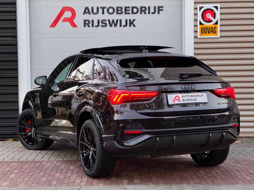 Audi Q3 Sportback 45 TFSI e S Edition Pano/360/Sfeer/Memory, Auto's, 12 maanden, Gebruikt, Euro 6, Alcantara