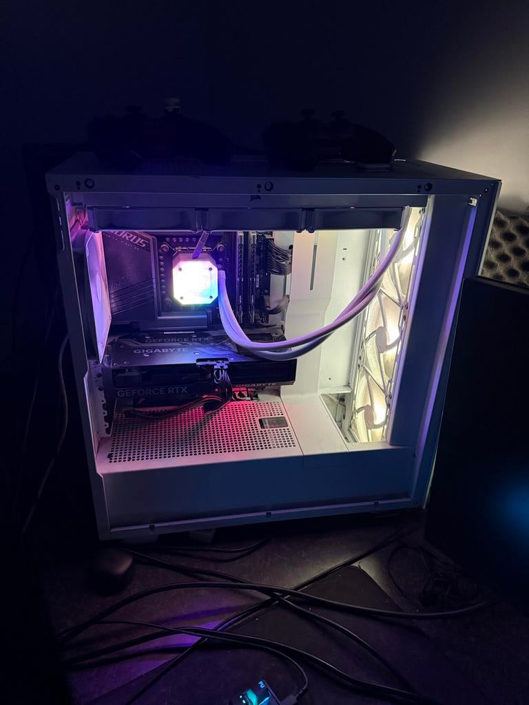 Krachtige Gaming PC - i9-14900KF, RTX 4070, 16GB RAM, 1TB SS, Computers en Software, Desktop Pc's, Zo goed als nieuw, 4 Ghz of meer