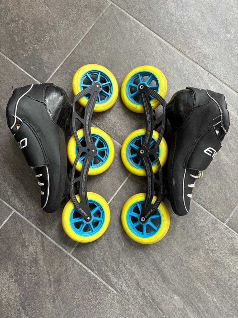 Snelle Skeelers met 3 wielen 125mm, mt 43, Ophalen of Verzenden, Gebruikt, Overige typen, Overige merken