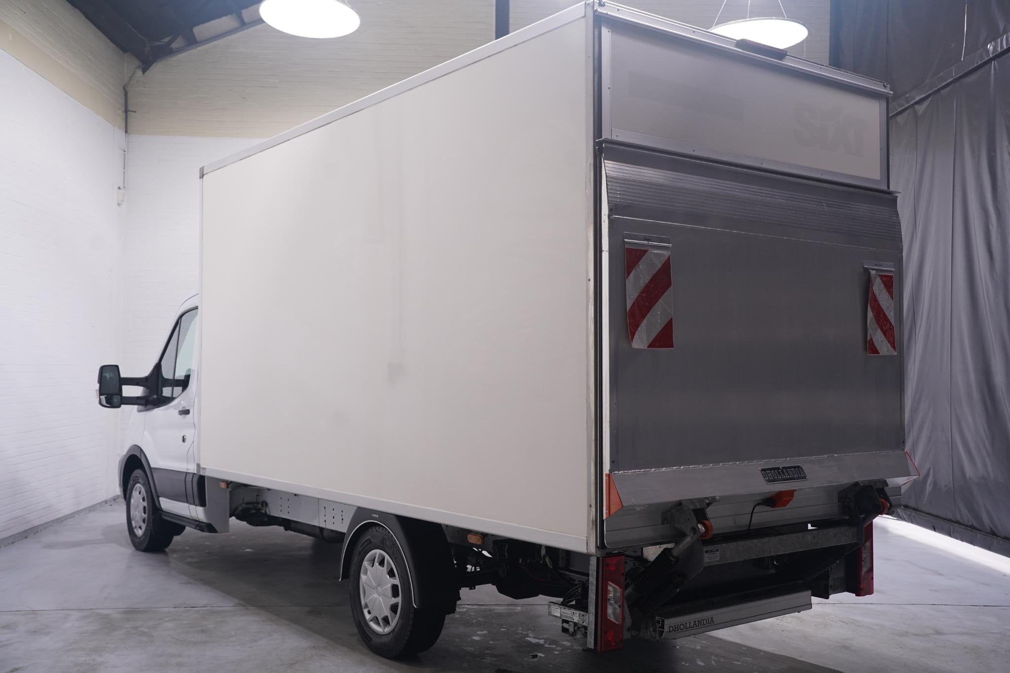 Ford Transit 2.0 TDCI 130 pk Bakwagen met Laadklep Airco Cru, Voorwielaandrijving, Stof, 4 cilinders, 129 pk