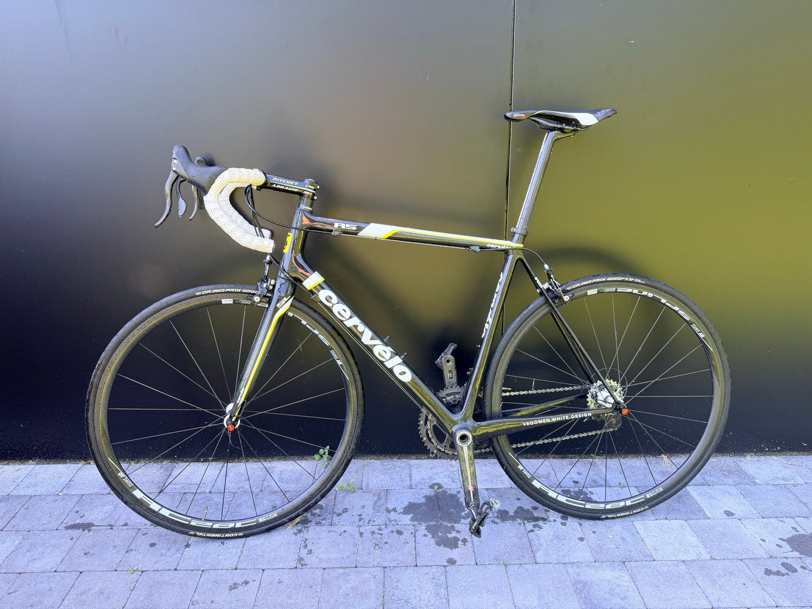 Cervelo R5 met Campagnolo Record groepset, nieuwstaat, 55cm, 28 inch, Velgrem, Zo goed als nieuw, Meer dan 20 versnellingen