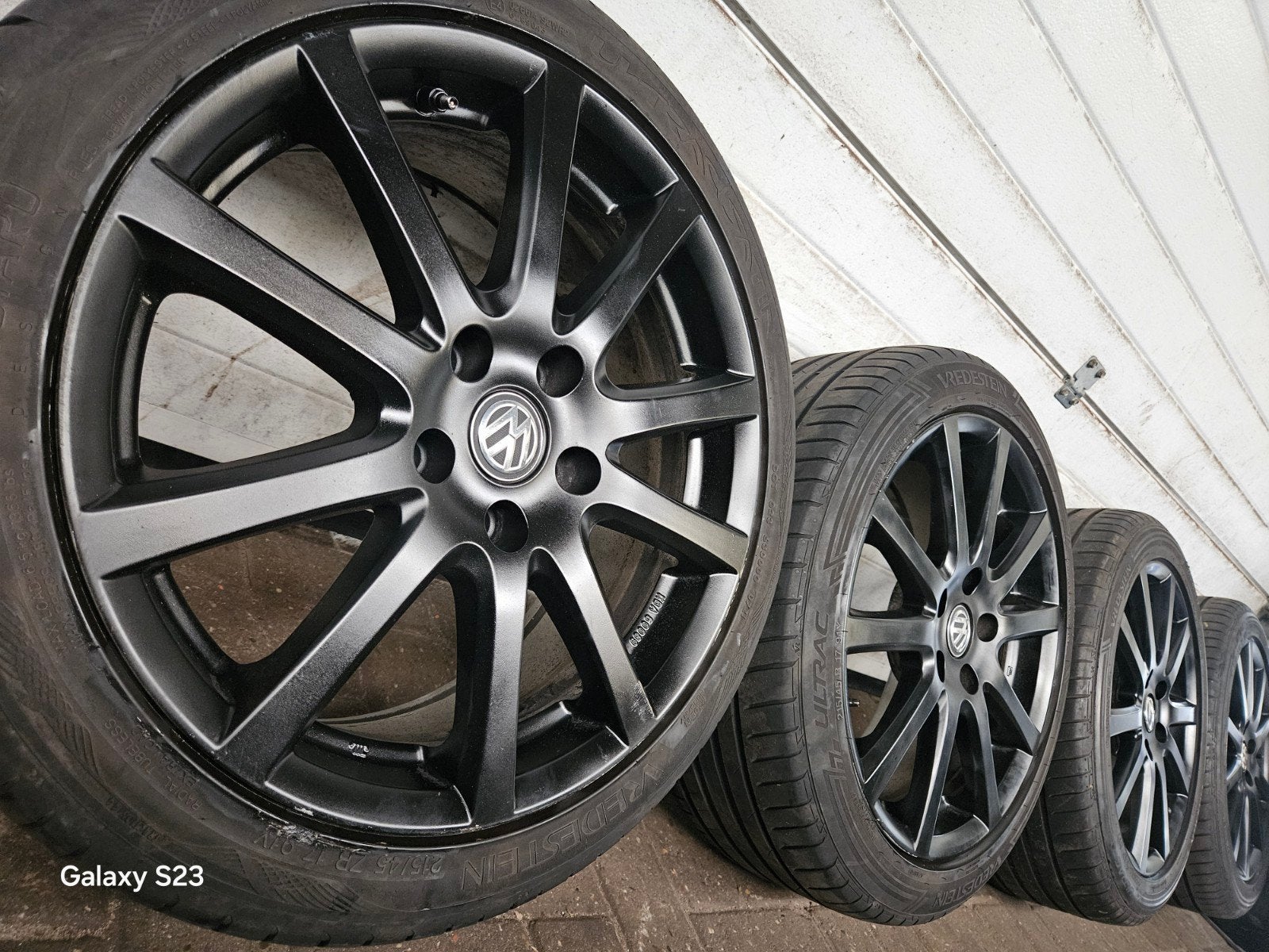 17 inch Vw Golf Caddy Touran A3 Leon velgen banden, Doe-het-zelf en Verbouw, Gebruikt, 100 liter of meer, Ophalen of Verzenden