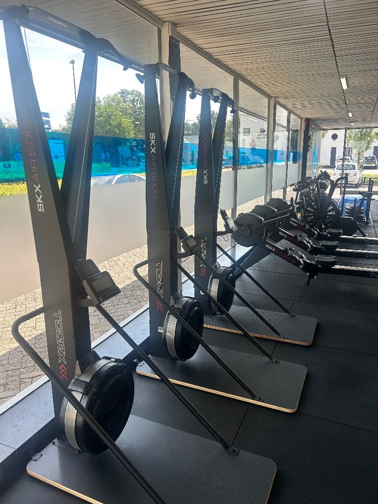 Gymsale! SkiErgs - RowErgs, Ophalen, Zo goed als nieuw, Benen, Roeitrainer