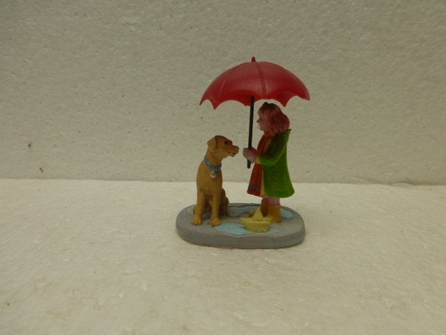 lemax umbrella sharing kerstdorp poppetje figurine beeldje, Diversen, Kerst, Ophalen of Verzenden, Zo goed als nieuw