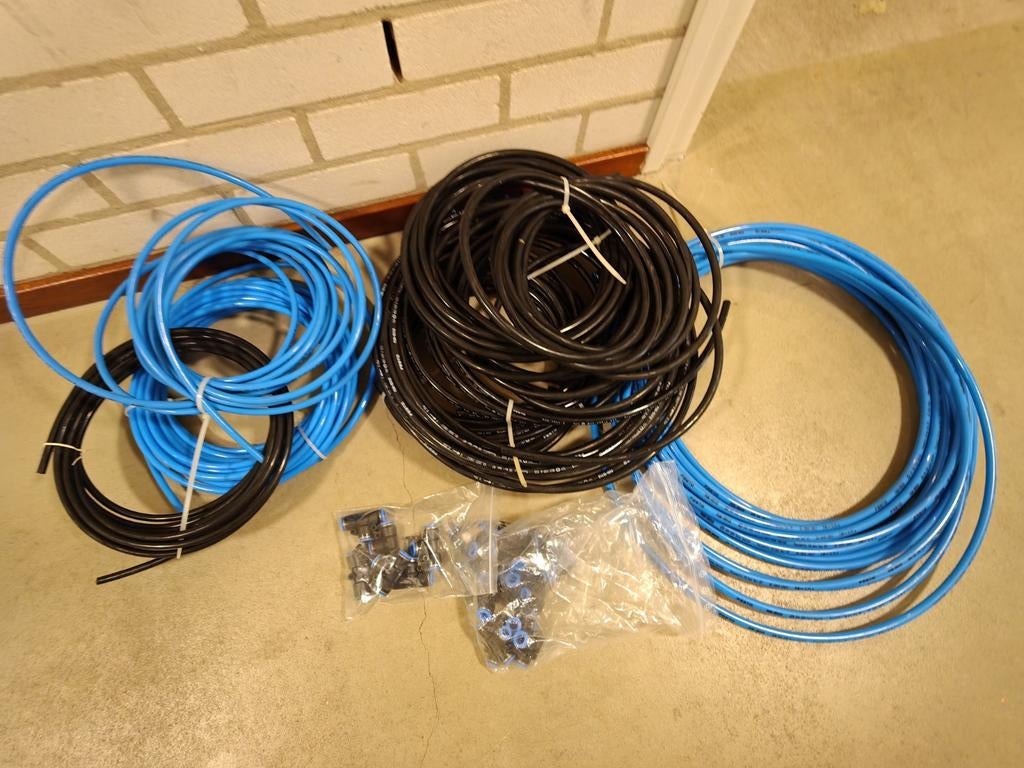 Lucht slang 8 en 6 mm, Minder dan 25 liter, Ophalen of Verzenden, Nieuw, Minder dan 200 liter/min