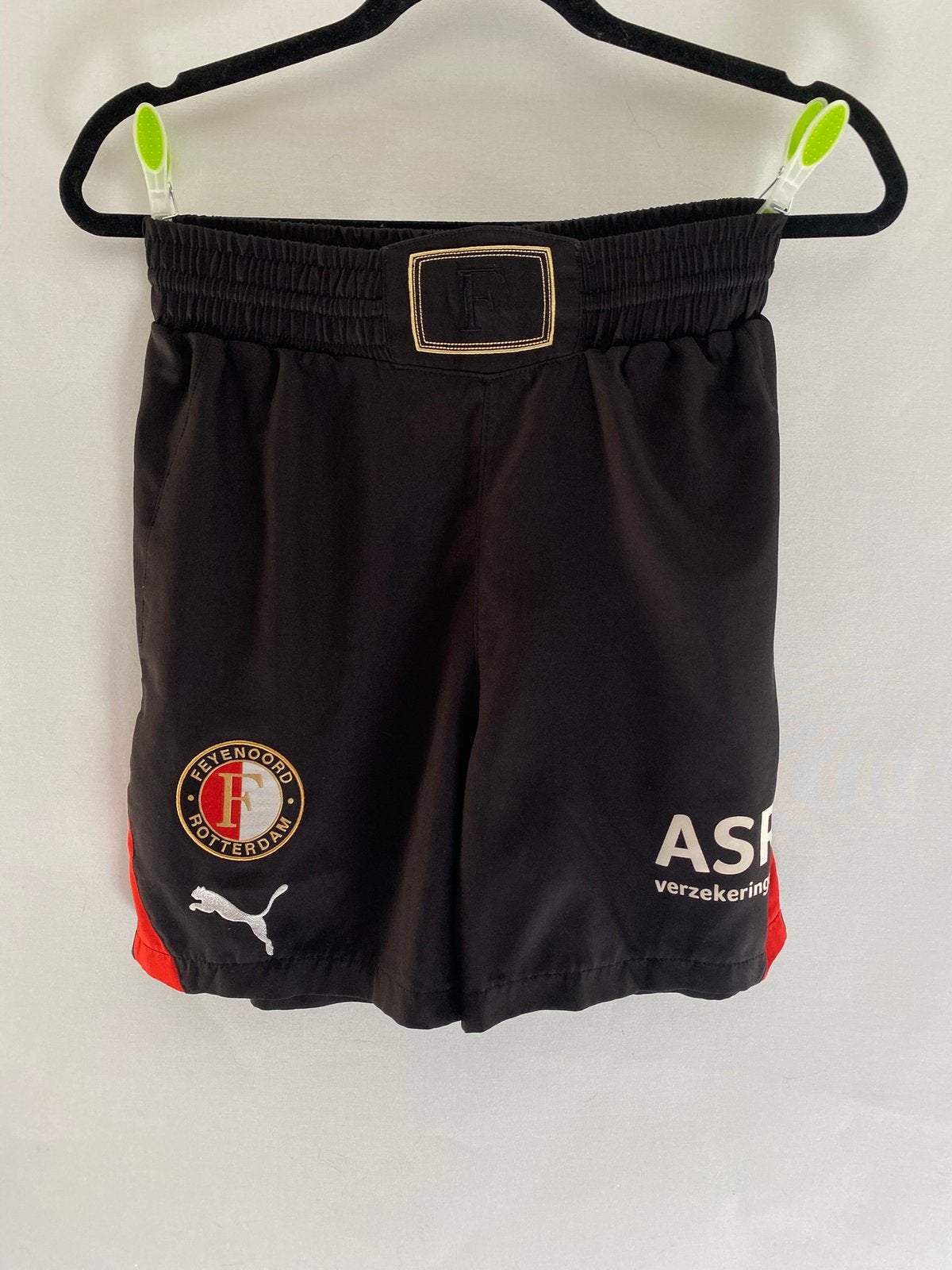 Feyenoord Puma voetbalshort – maat 36/S – zwart/rood, Zwart, Overige typen, Ophalen of Verzenden, Maat 36 (S)