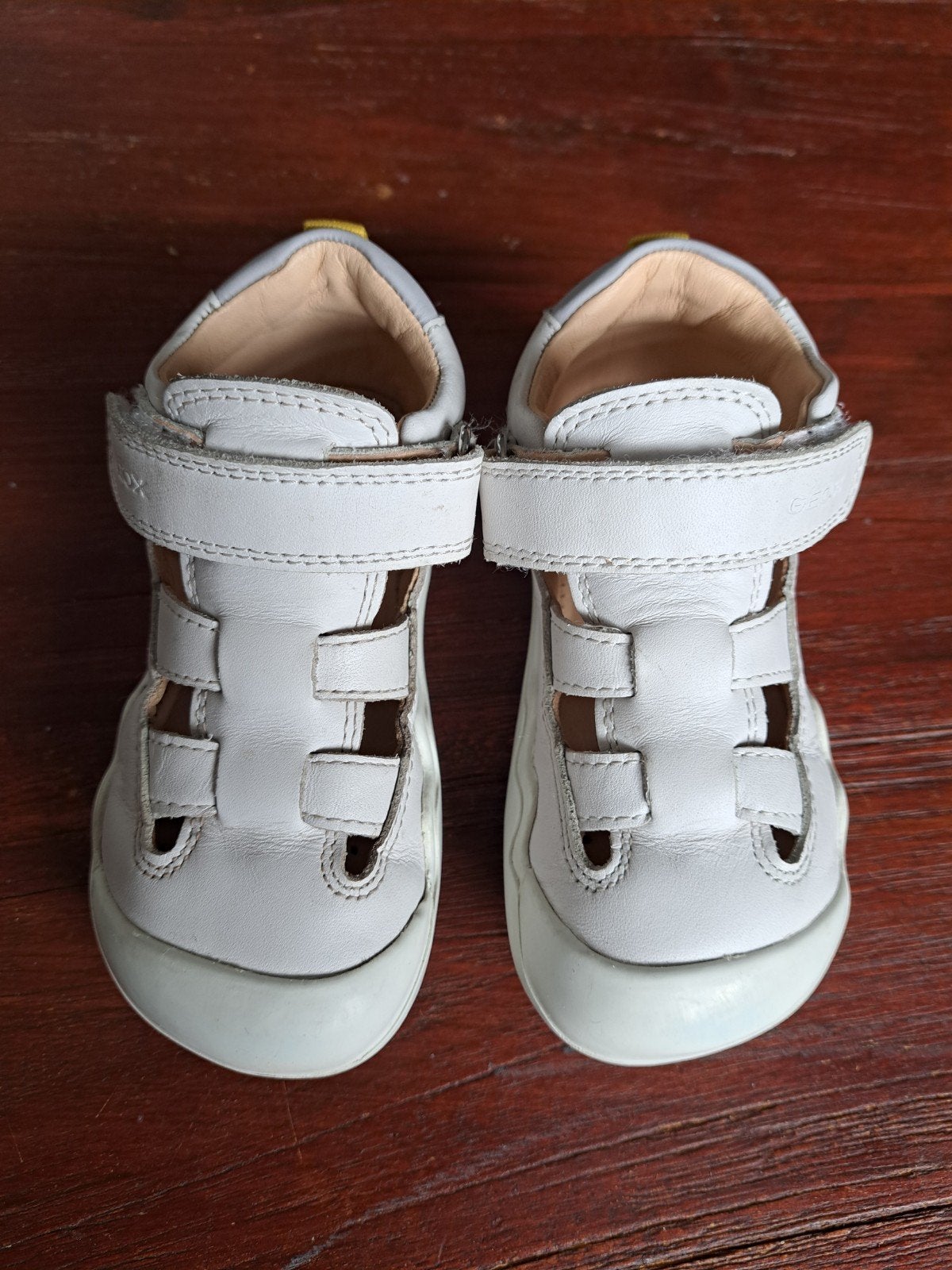 Geox barefoot sandalen maat 24 met klittenband, Jongen of Meisje, Schoenen, Ophalen of Verzenden, Zo goed als nieuw