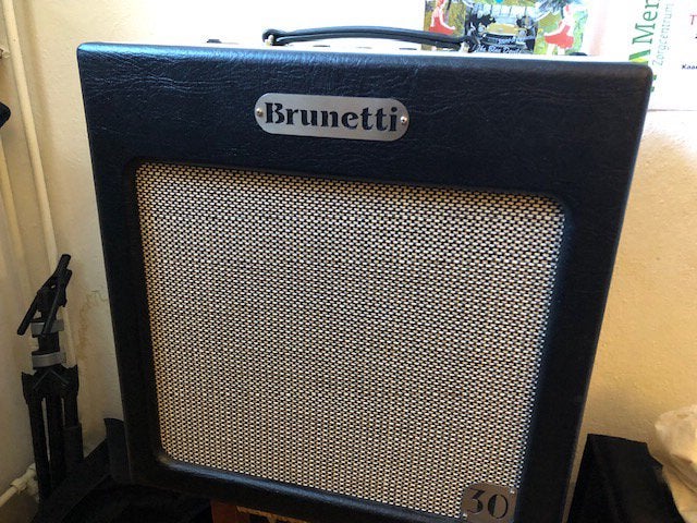 Brunetti Singleman 30, Muziek en Instrumenten, Ophalen, Zo goed als nieuw, Minder dan 50 watt