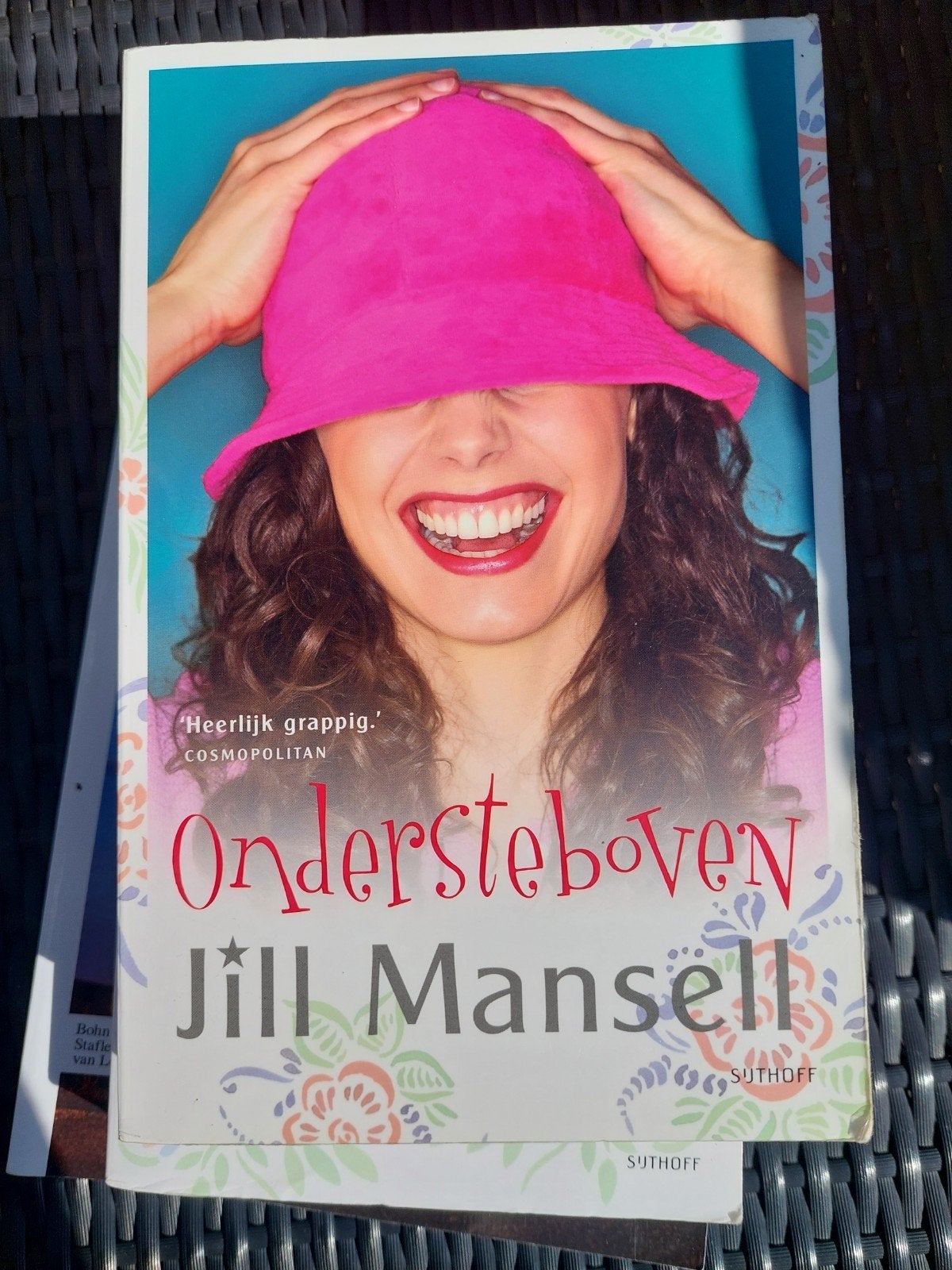 Ondersteboven - Jill Mansell (Roman), Boeken, Romans, Ophalen of Verzenden, Zo goed als nieuw, Jill Mansell, Nederland
