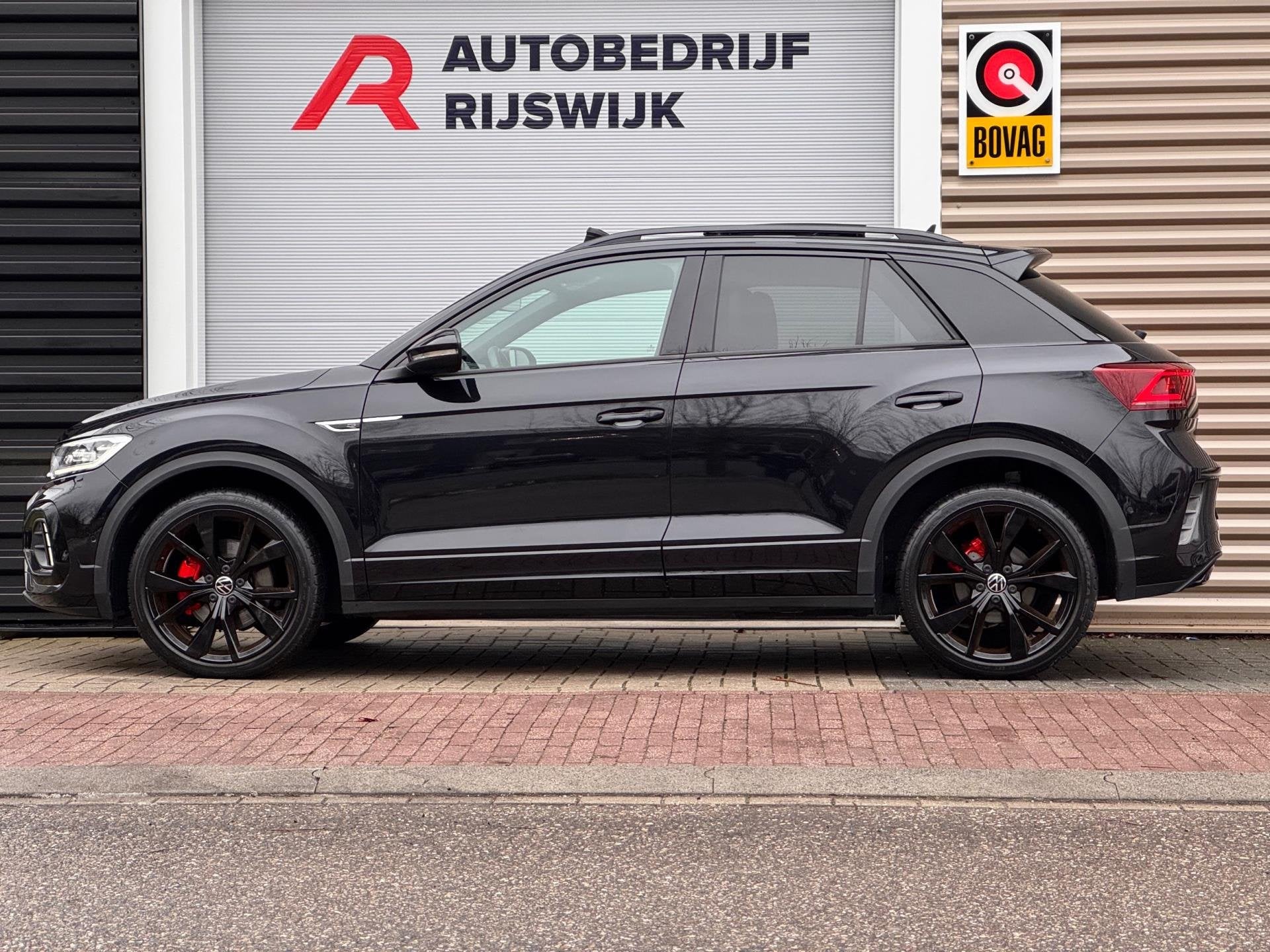 Volkswagen T-ROC 1.5 TSI 3x R-Line Pano/Keyless/IQ.Light/Cam, Auto's, 12 maanden, 1258 kg, Euro 6, 4 cilinders