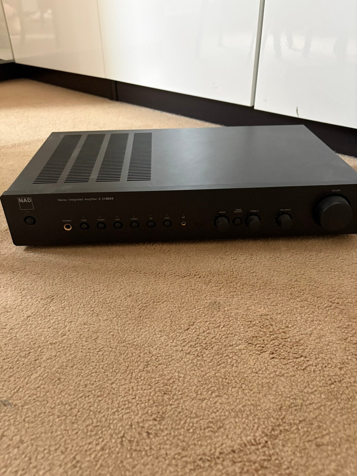 Versterker NAD 316BEE, Overige merken, Ophalen of Verzenden, Zo goed als nieuw, Minder dan 60 watt