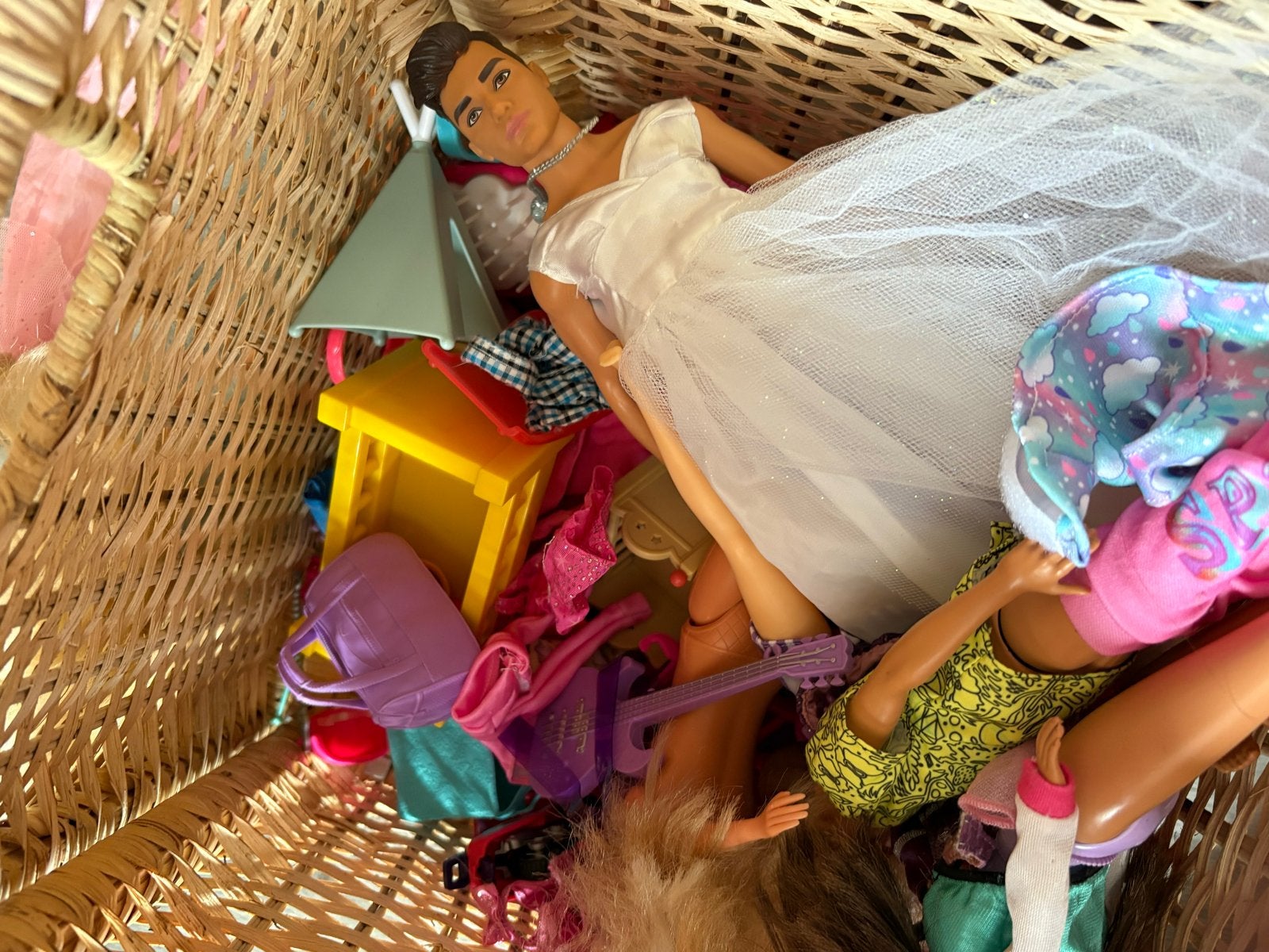 Foto 14 van Groot Barbie huis met veel extra's en accessoires