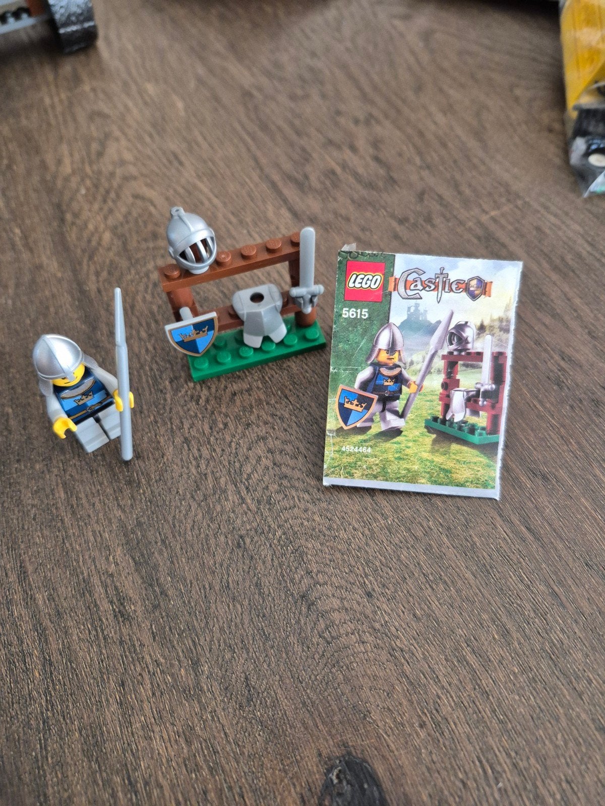 Lego Castle 5615 Ridder met wapenrek miniset, Gebruikt, Lego, Ophalen of Verzenden, Compleet